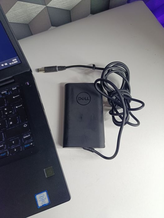 Dell 7480 impecabil procesor i7 7600 cu sim  impecabil procesor i