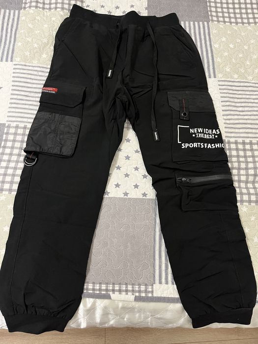 Черен карго спортен панталон