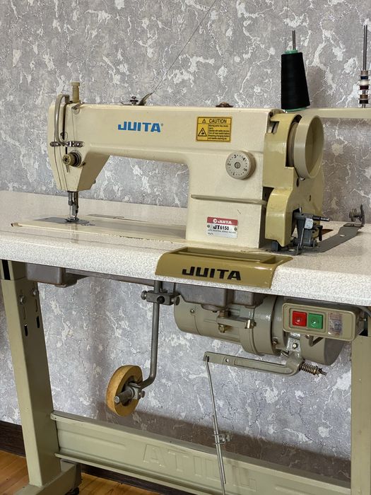 JUITA JT6150 sanoat tikuv mashinasi, to’g’ri tikuv uchun mo’ljalangan.