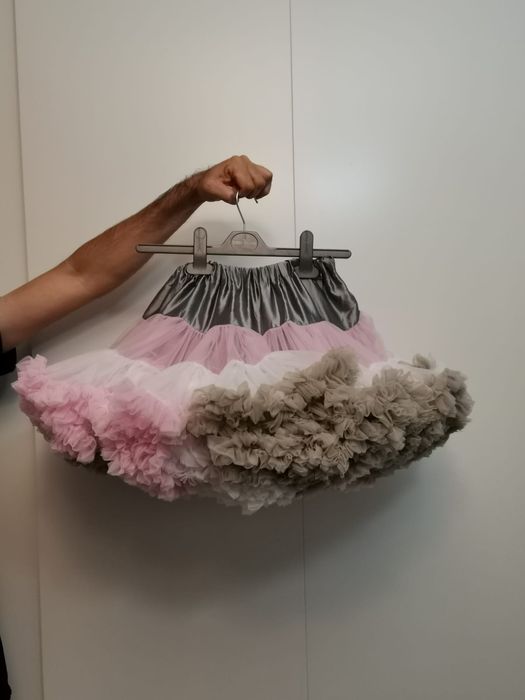 Rochita tulle ,Dolly Model deosebit creat de Regina Margrethe Danemarc