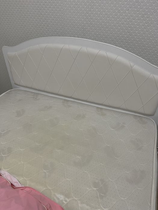 Продаю кровать полуторка