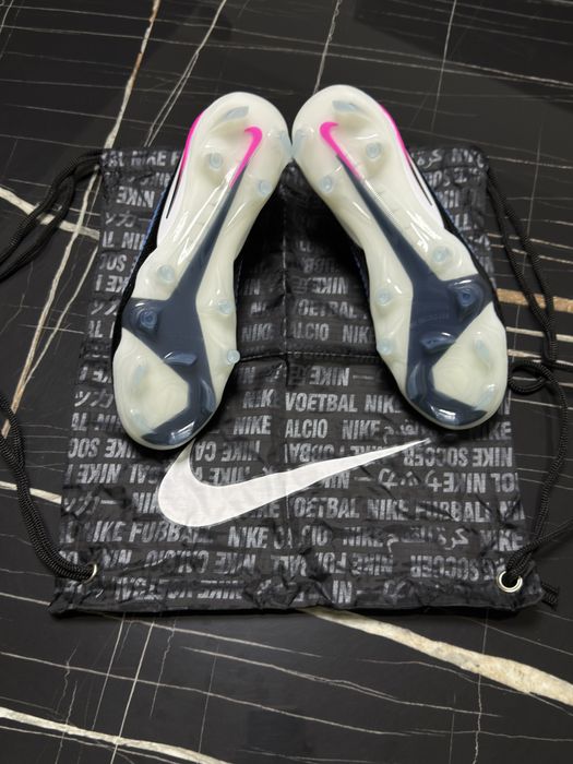 Ghete de fotbal Nike Phantom 6 Low Elite