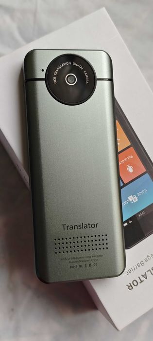 преводач AI W10, 137+ езика, 11 офлайн, 3'' сензорен екран