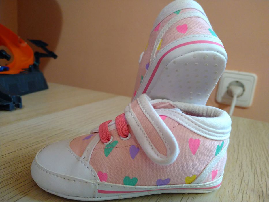 Benetton размер 18 буйки бебешки