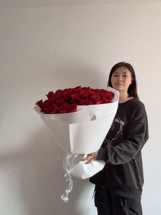 45 шт роз свежие