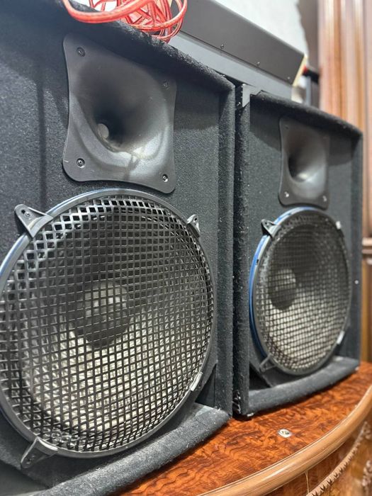 Колонки  + пулт продам