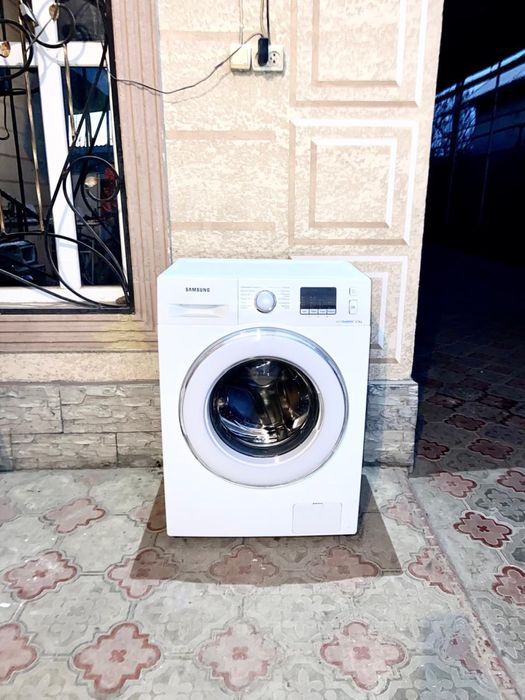 Продам стиральную машинку рабочая