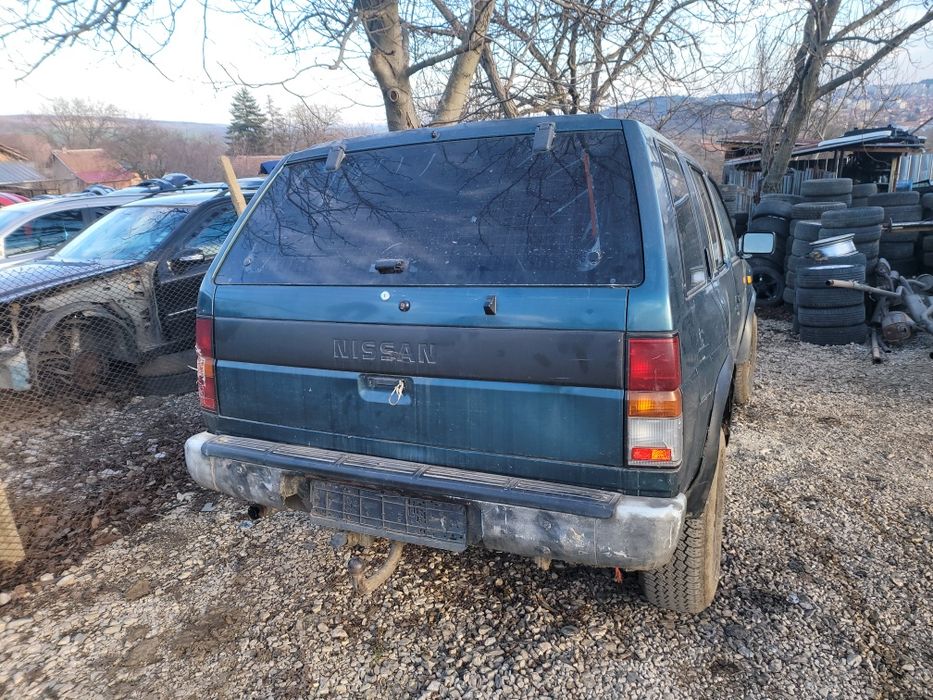 Нисан терано 2.7тд на части/nisan terrano 2.7td na chasti