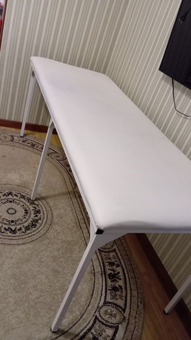 Продам кушетку стационарная