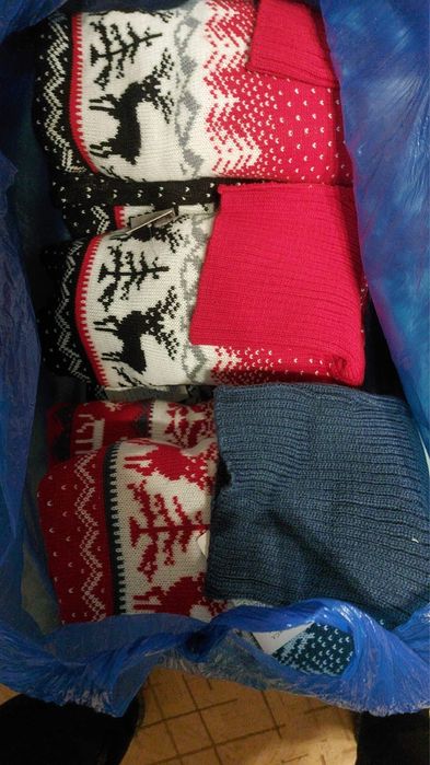 Свитера новогодние