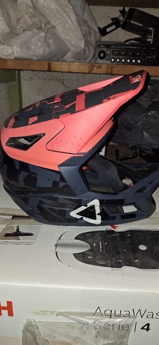 Каска Leatt 4.0 2022г.