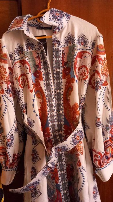 Дамска риза с колан