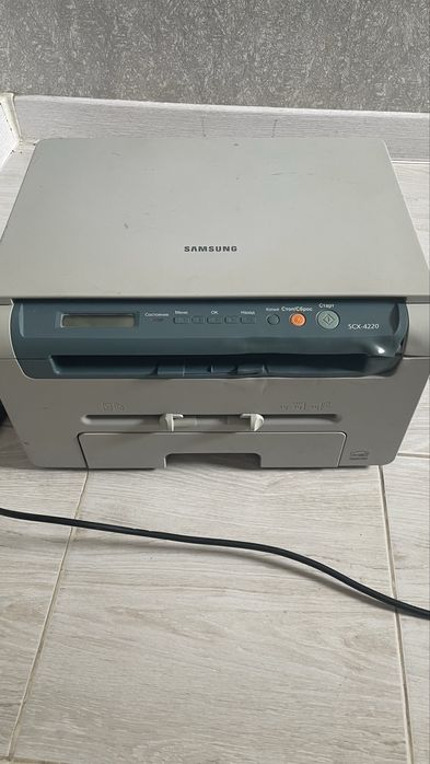МФУ Samsung SCX-4220 (3 в 1)