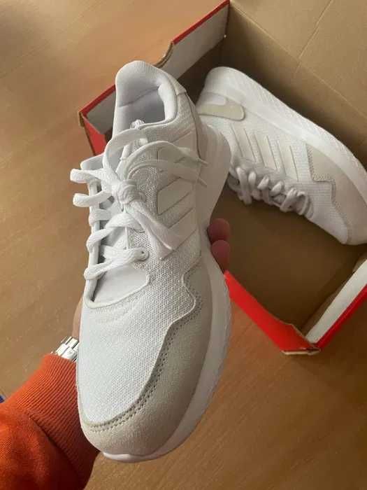 Vand adidasi adidas Archivo de barbati, noi cu eticheta si cutie