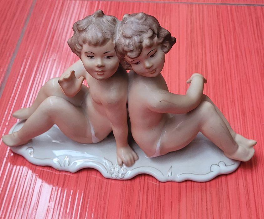 Statueta portelan Gemenele marca Arpo