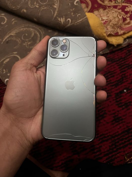 Iphone 11 pro Radnoy xolati zur