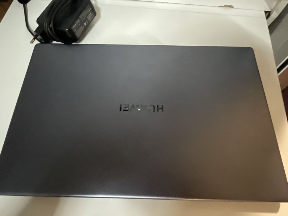 Ноутбук Huawei MateBook D14
