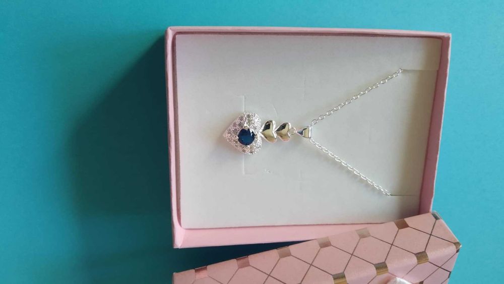 Ново, сребърно колие и гривна. Комплект, с кутия.