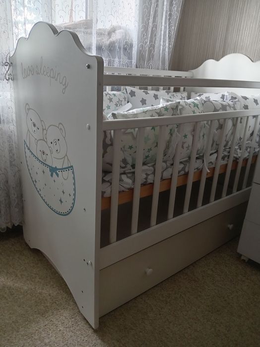 Кровать детская для новорожденых