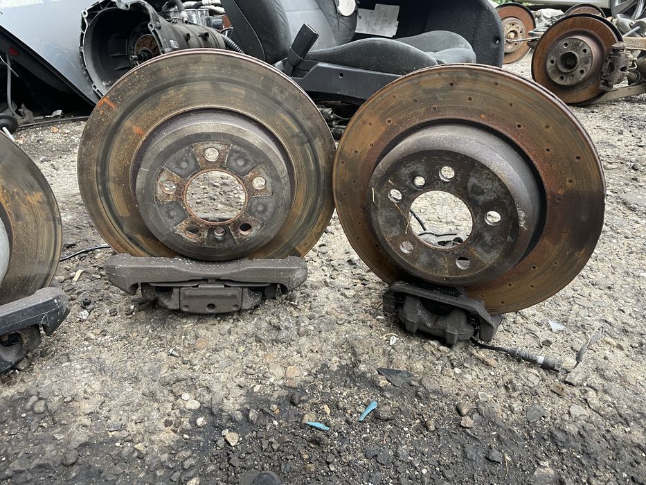 БМВ Ф10 535 дискове и апарати