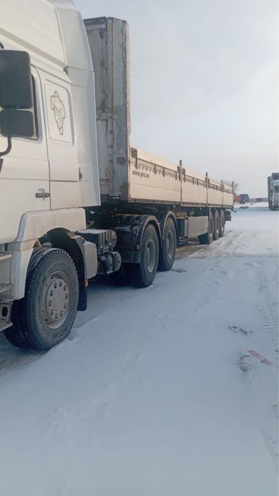 продам тягач в сцепке , в идеальном состояний