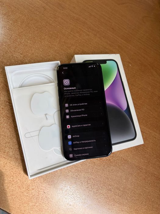 Продам iPhone 14 в очень хорошем состоянии