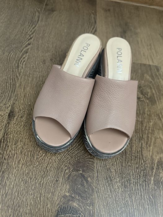 Продается обувь на лето (турция)