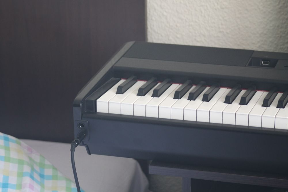 Nikon F501 si Tokina SD 70-210 II.