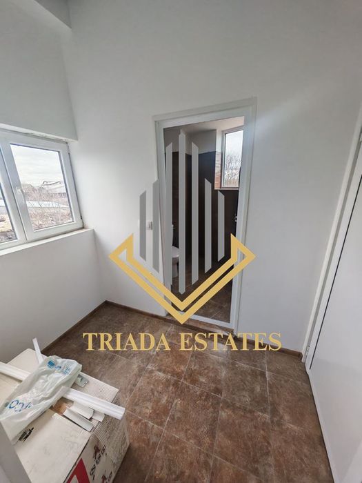 Дава се под наем Склад в Бургас, Промишлена зона - Север - 85 кв.м за 997.05 € - Снимка #8