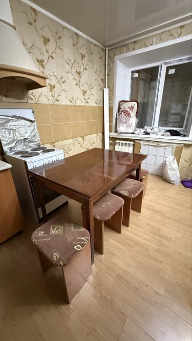 Табурет кухонный 4 штуки