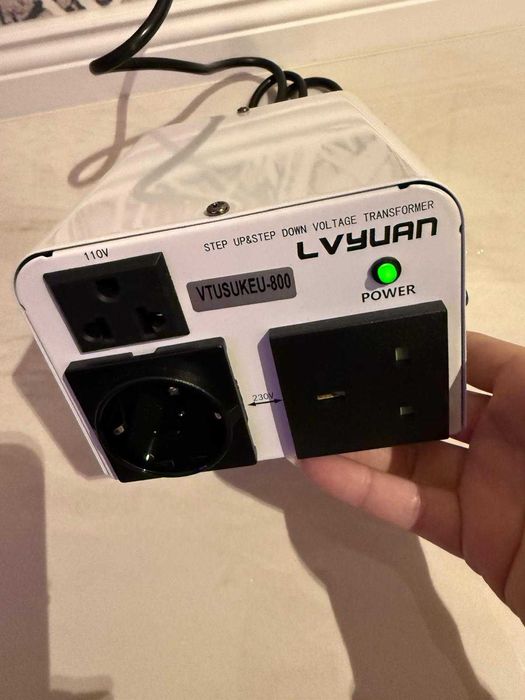 Convertor invertor de tensiune  800 w