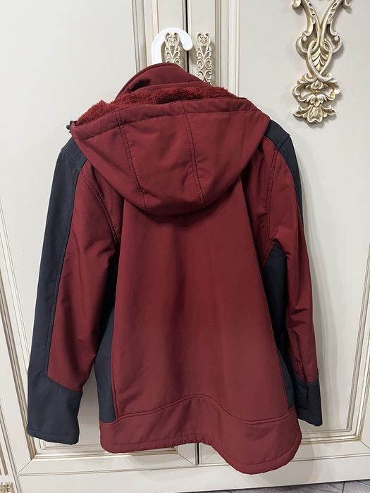 Утепленная мужская куртка