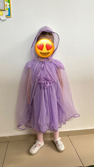 Продам платье на девочку