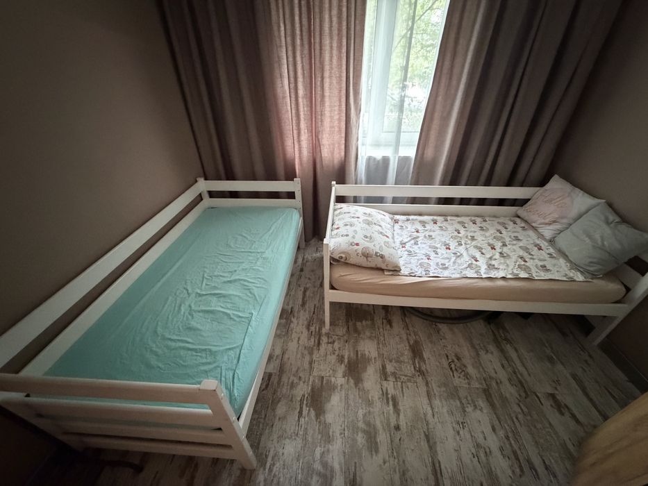 Продам кровати из дерева, 160/80