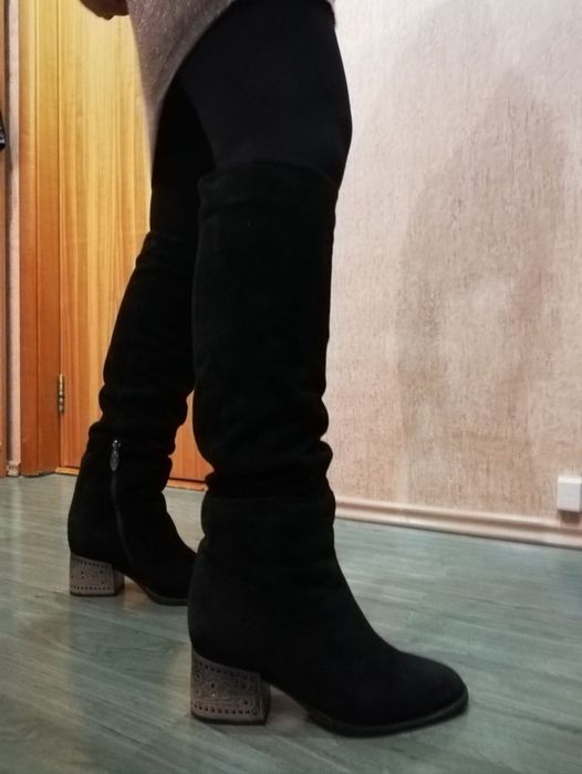 Замшевые сапоги р.37