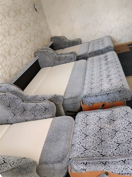 Продам диван в отличном состоянии