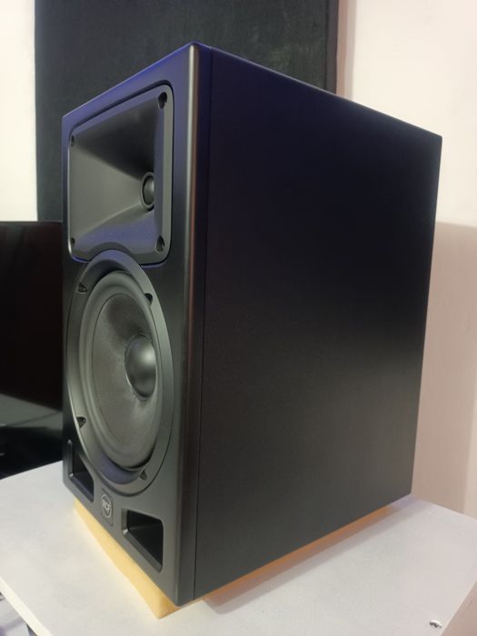 Rcf ayra pro 8 пара