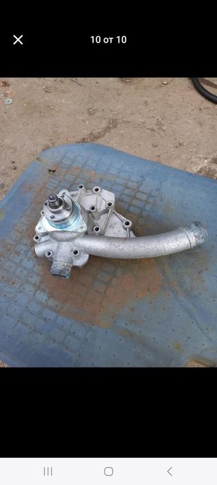 Продавам части от Мерцедес 124 е200 седан и комби