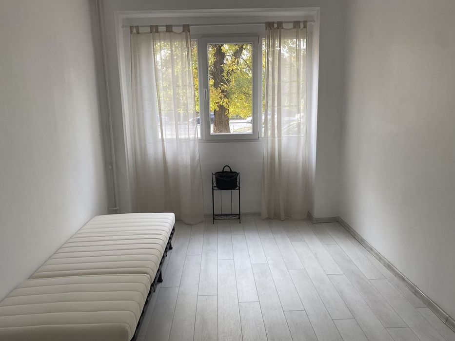 Продава се Тристаен апартамент в София, Света Троица - 57 кв.м за 2667 €/кв.м - Снимка #4