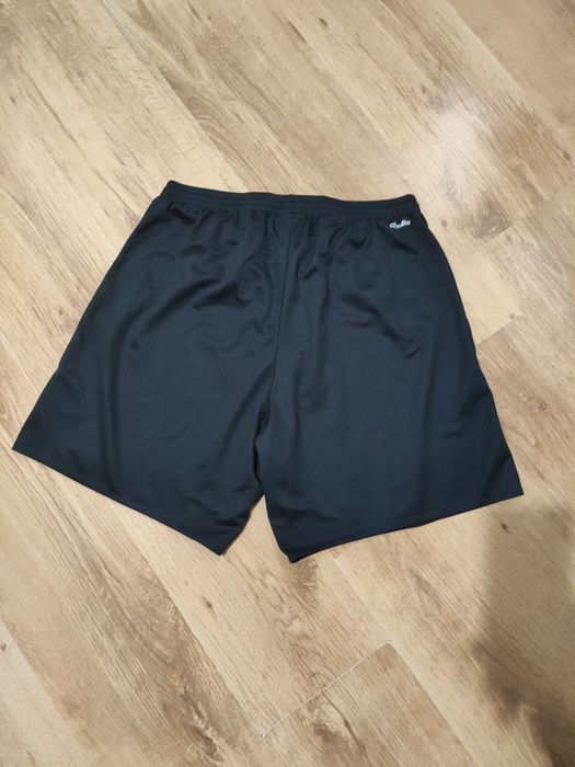 Pantaloni scurți Adidas mărimea L