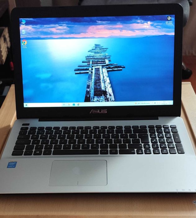 Asus X555L-Intel i5