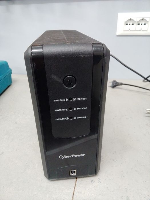 UPS  centrala termica 630w