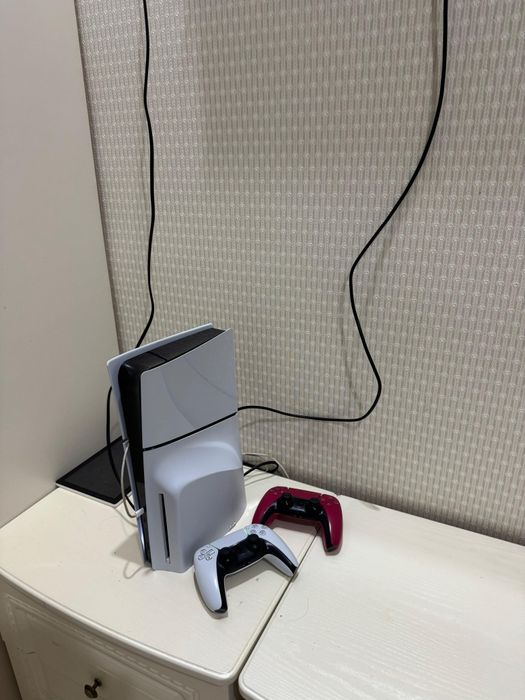 PS5 SLIM 2TB памяти