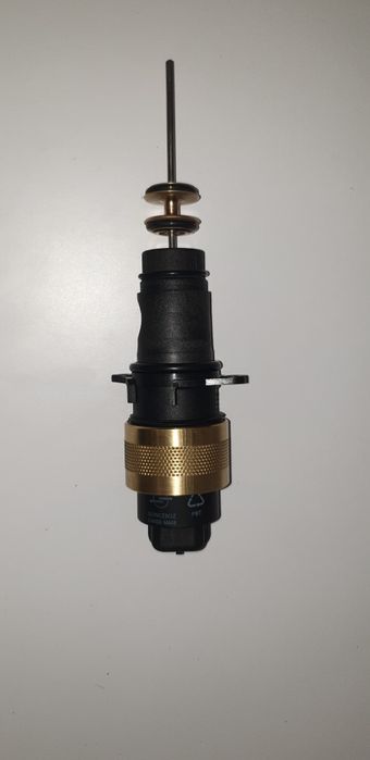 Kit Vana cu 3 cai Servomotor si supapa Centrala Saunier Duval F30 E1