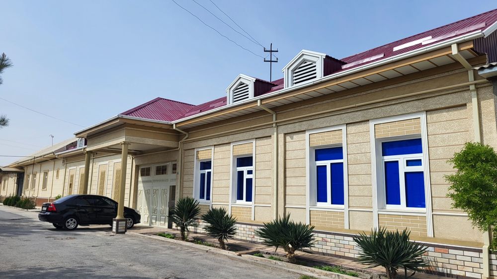 Фаргона шахрида Ховли-уй сотилади. 8-сотихли.