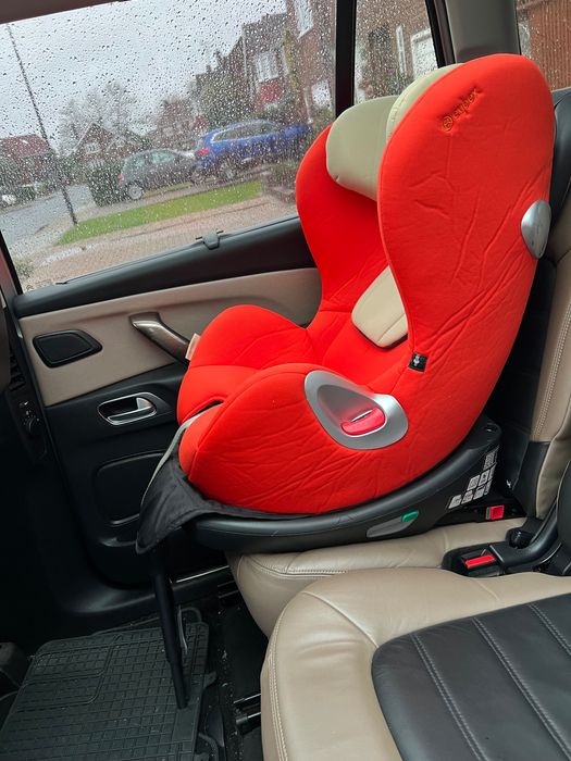 Детско столче за кола Cybex Sirona Isofix с база и ударозащитен щит