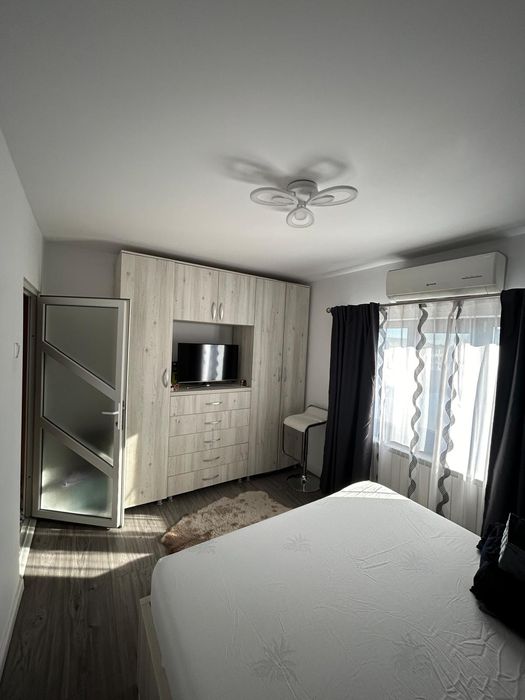 Vând apartament 2 camere