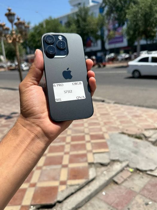 IPhone 16 Pro  .