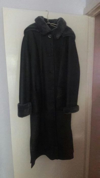 Продам женскую дубленку