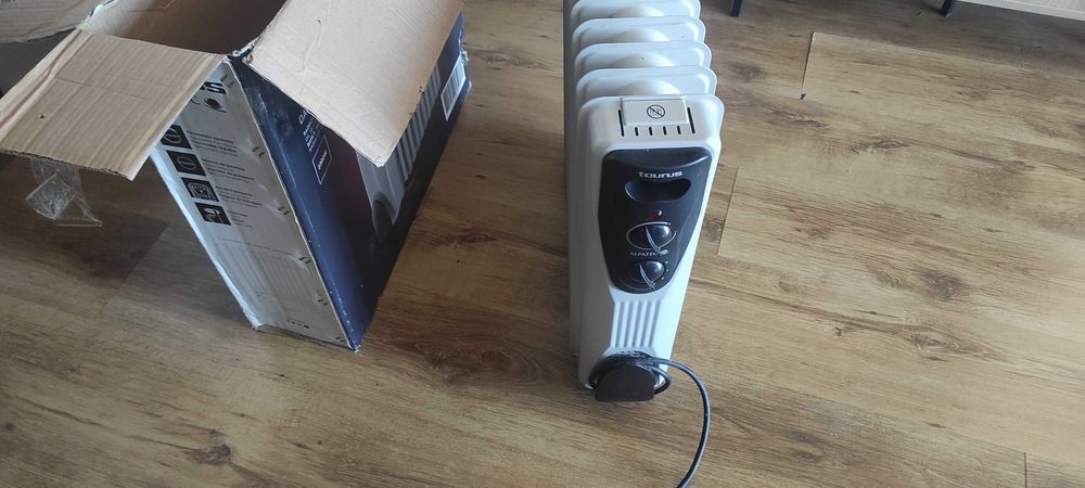 Маслен радиатор. Taurus Alpatec Dakar 2300 W